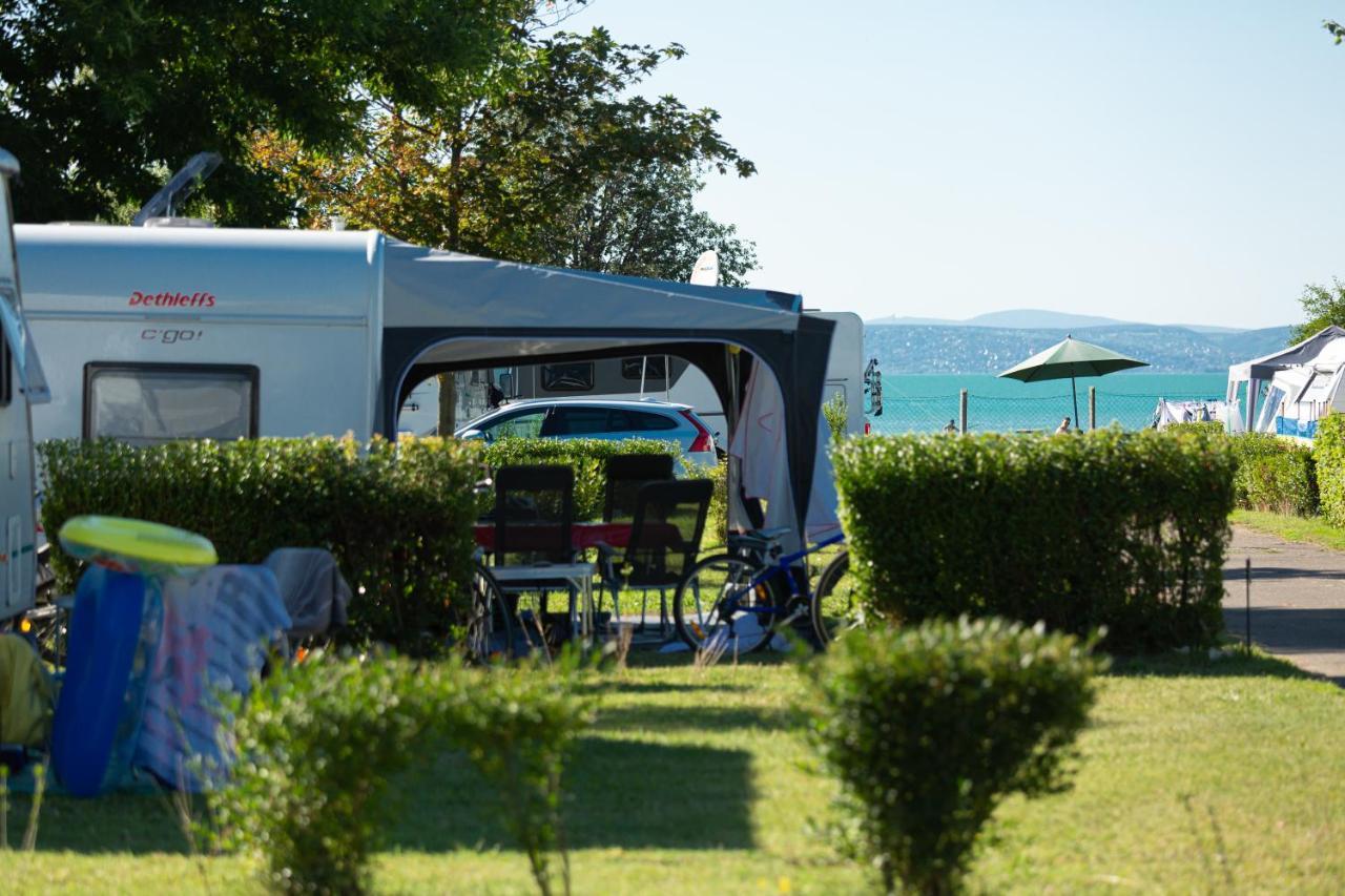 Aranypart Camping & Apartments シオーフォク エクステリア 写真