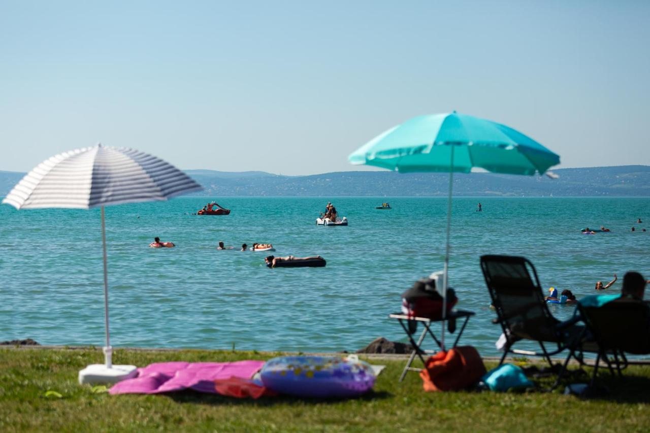 Aranypart Camping & Apartments シオーフォク エクステリア 写真