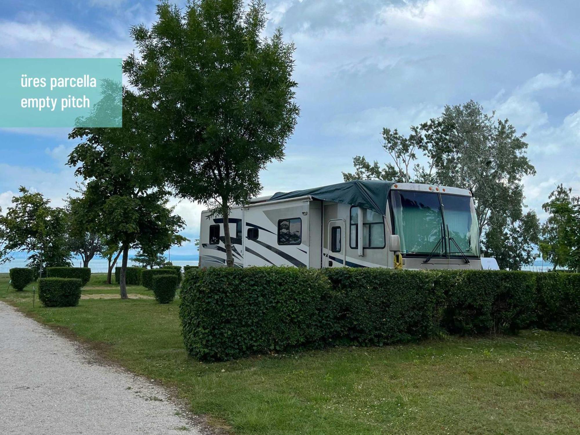Aranypart Camping & Apartments シオーフォク エクステリア 写真